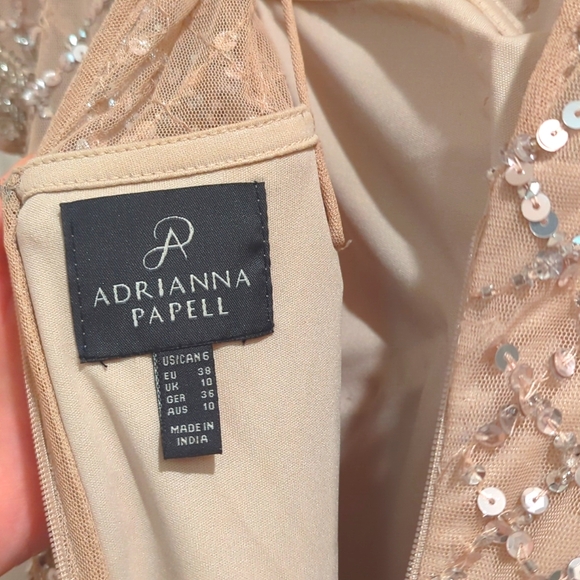 Adrianna Papell Short Sleeve Grid Beaded Gown - Picture 11 of 13